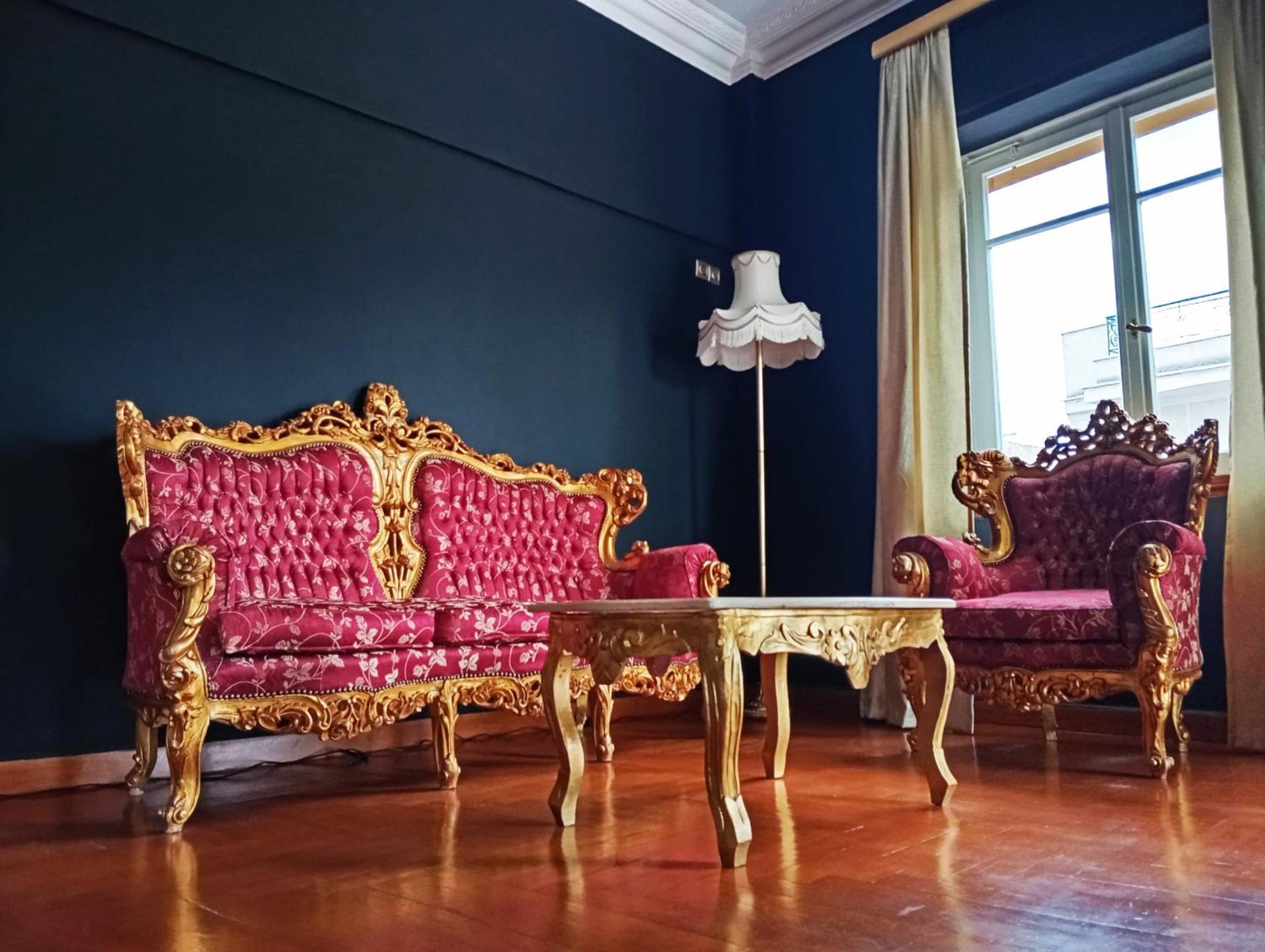 Iris Baroque Apartment Elefsína Exteriör bild