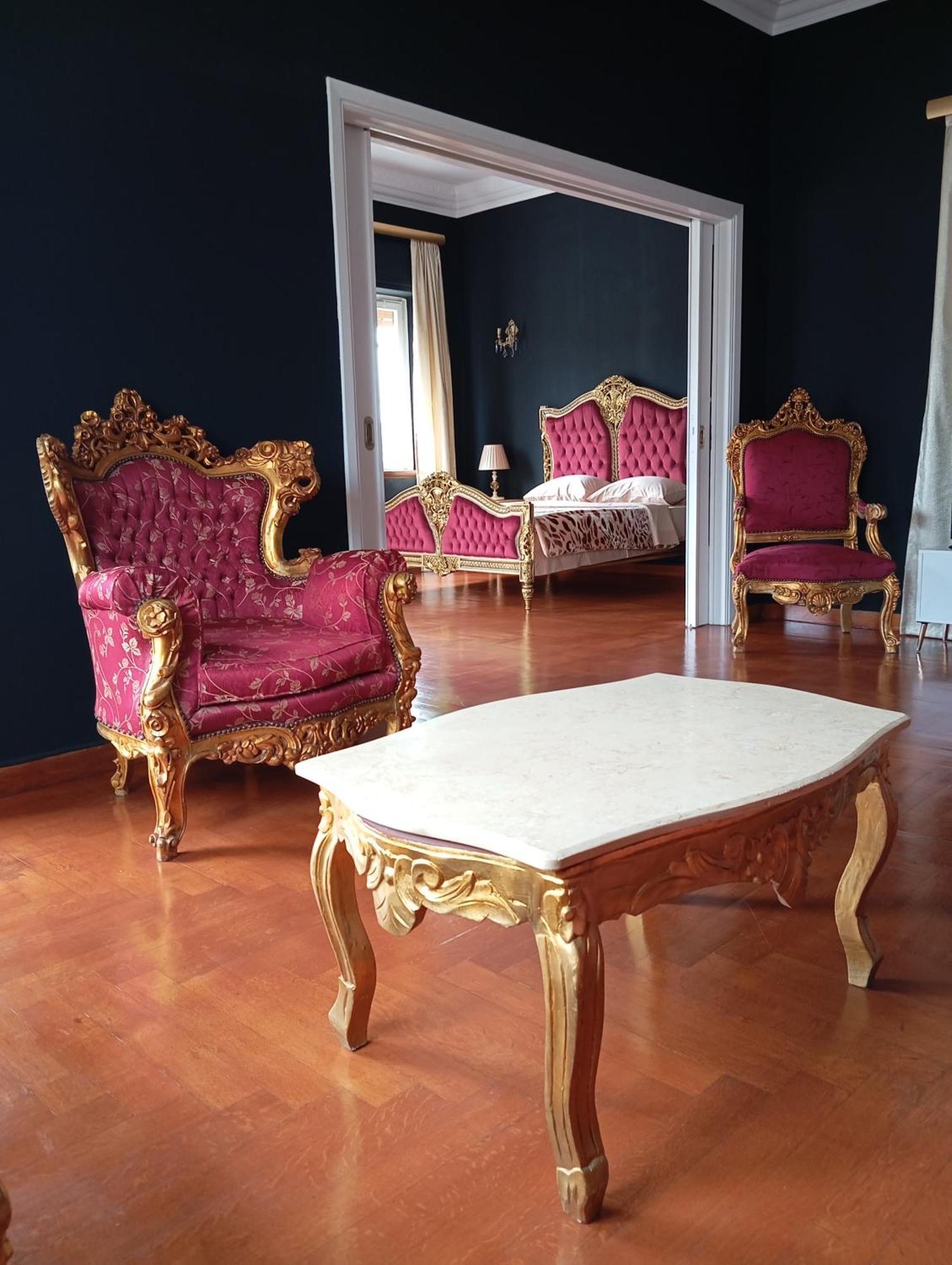 Iris Baroque Apartment Elefsína Exteriör bild